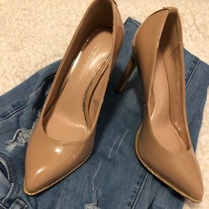 BCBGeneration. Nude pumps.Brand new, never been worn.